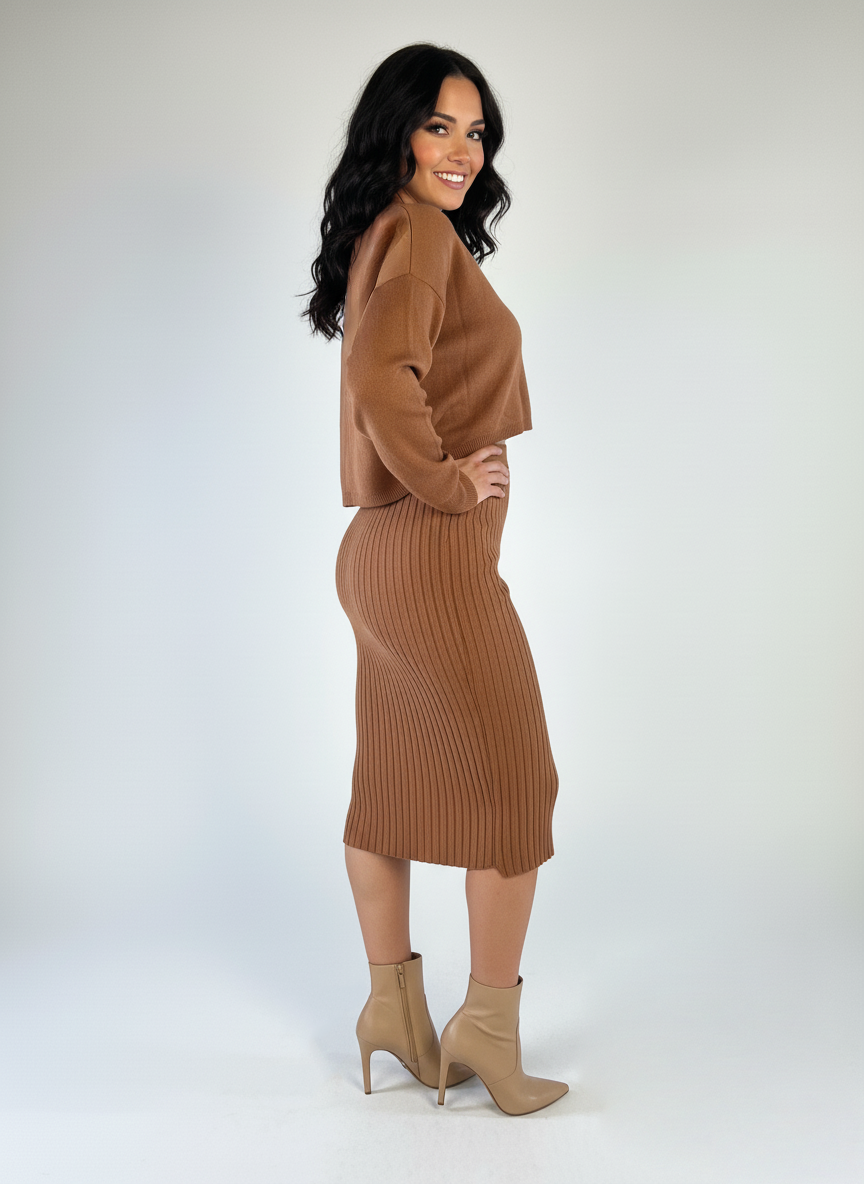 Conjunto cafe de suéter y vestido