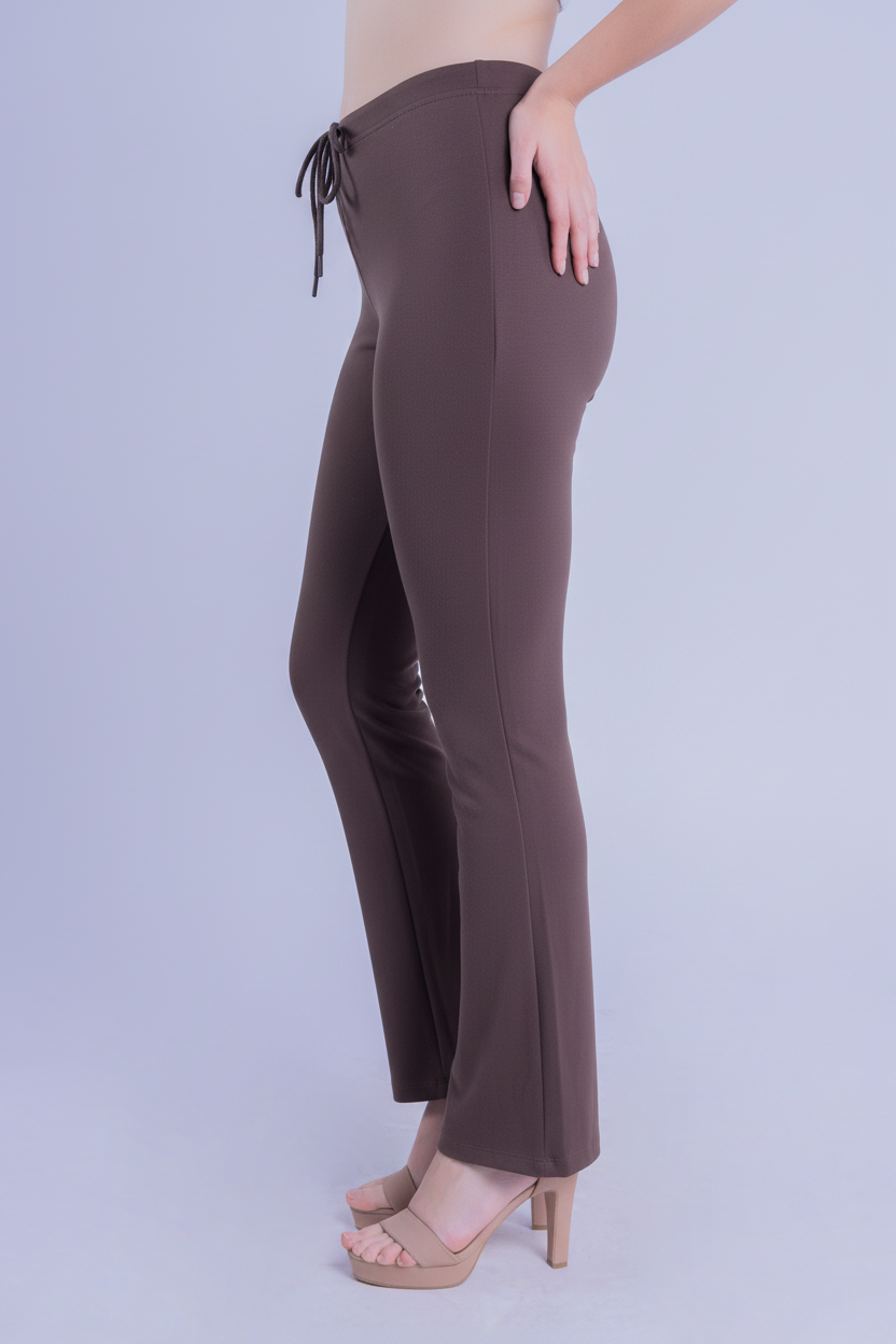 Pantalón cafe ajustable