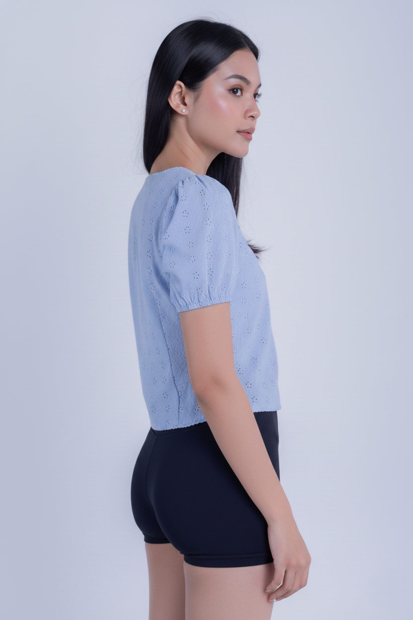 Crop top azul escote con amarres en pecho