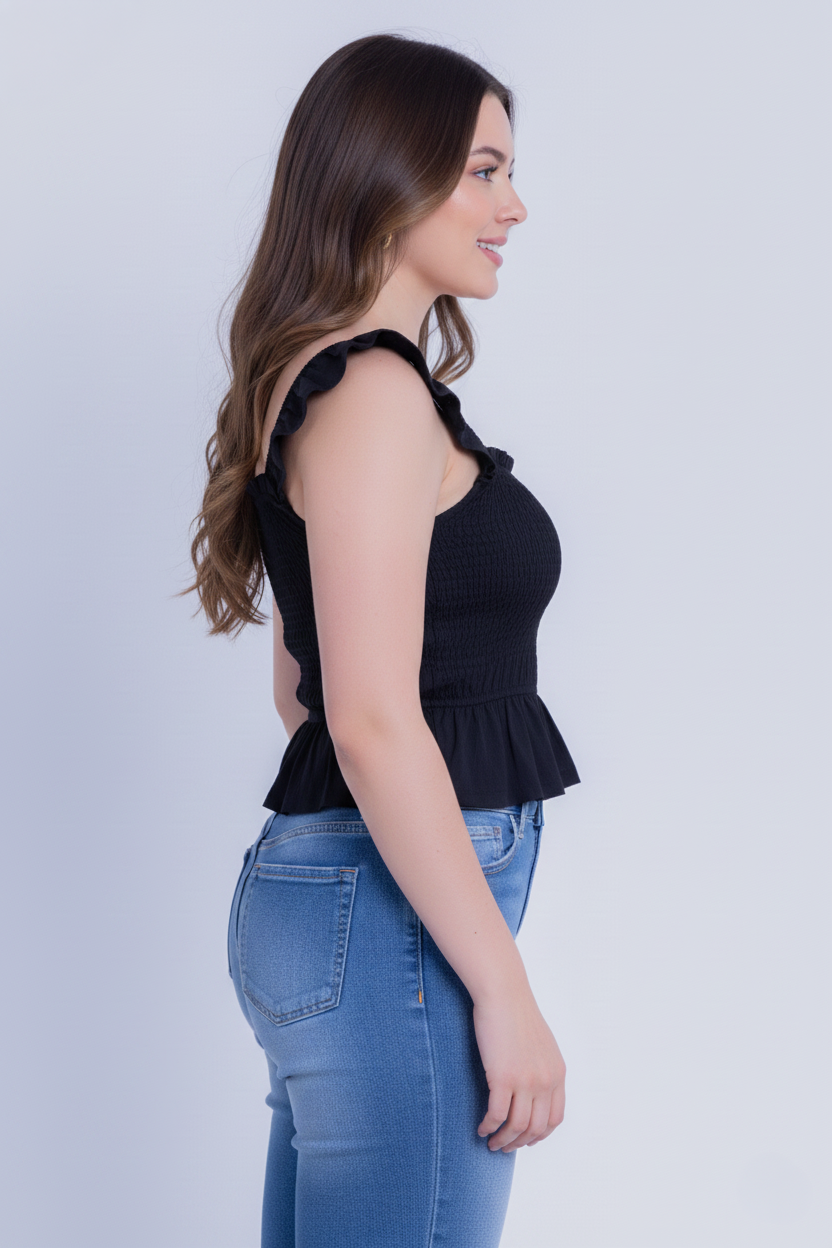 Crop top negro tipo campesino con amarre en escote
