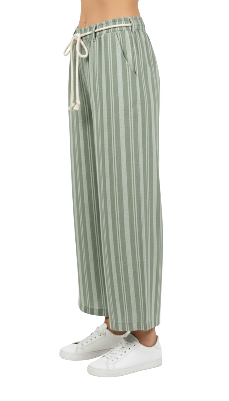 Pantalon verde rayado de lino con cinturon de correa