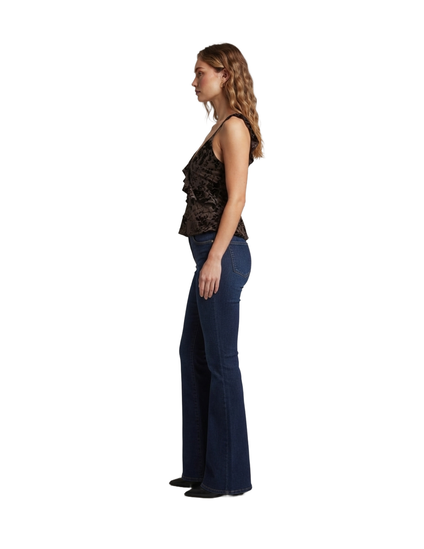 Blusa cafe de tirantes con aplicaciones de mesh con terciopelo