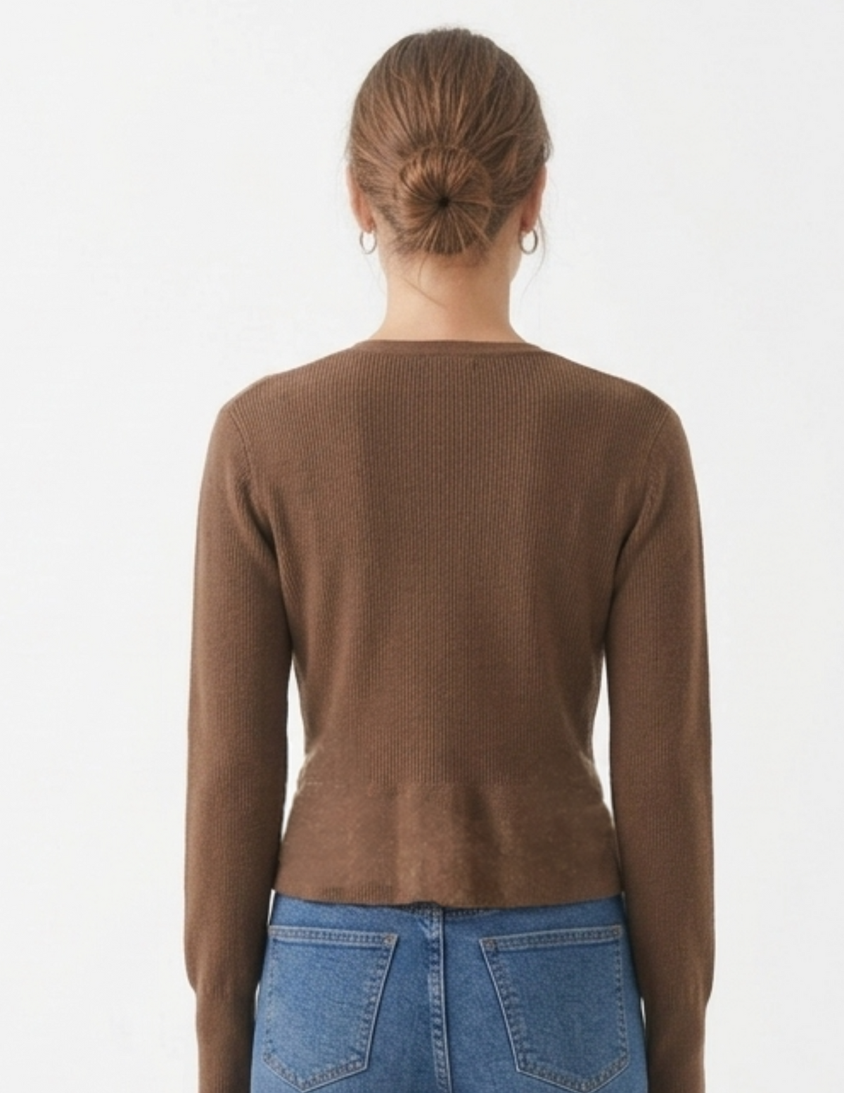 Blusa cafe acanalada abotonada