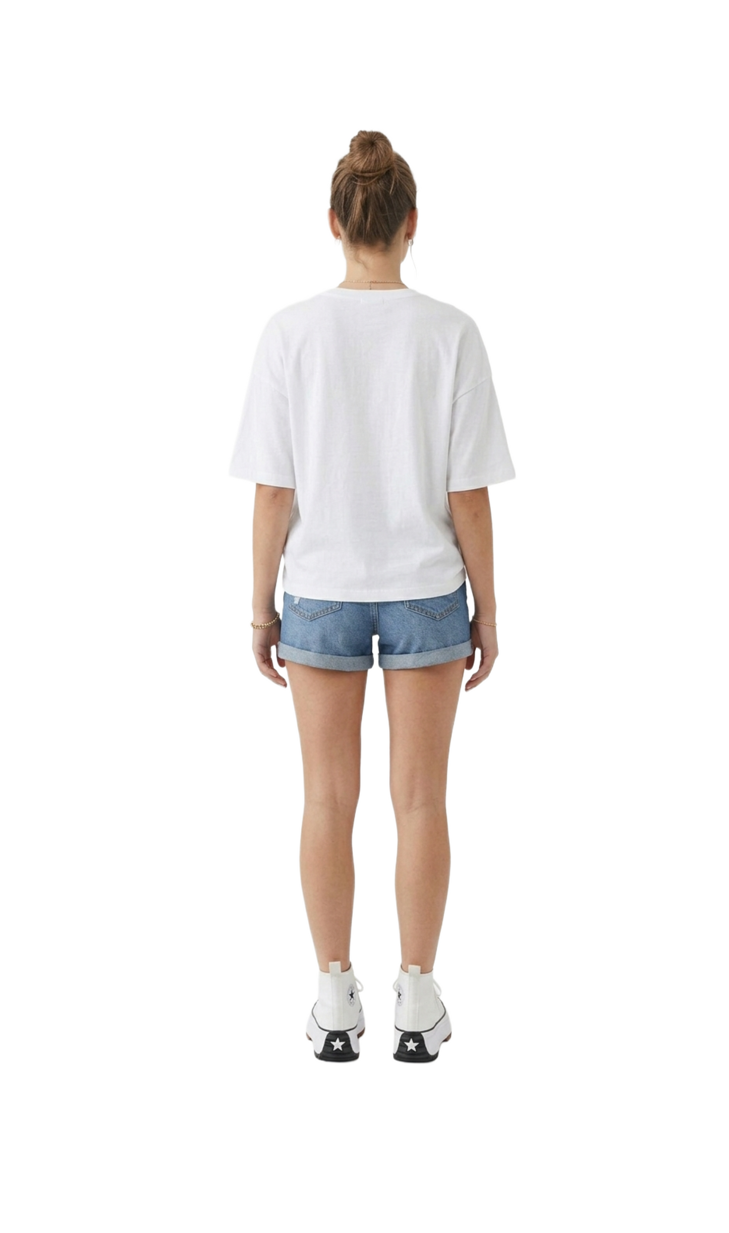 Short de mezclilla con desgarre y deslavado