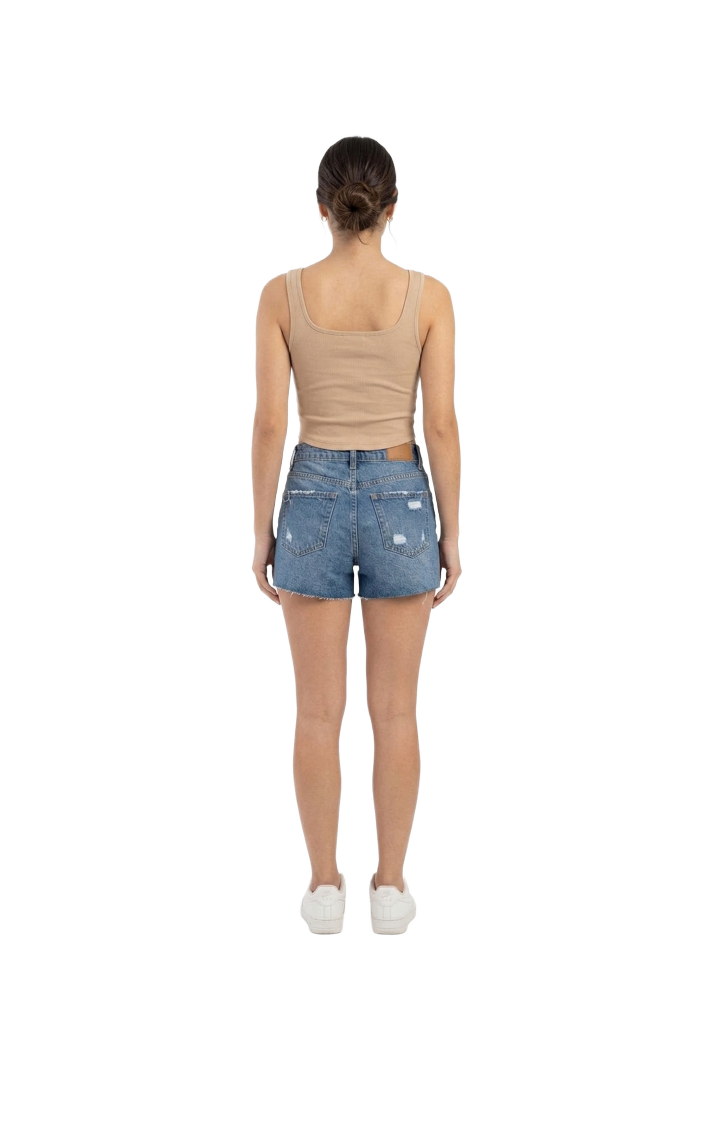 Blusa beige abotonada cuello redondo