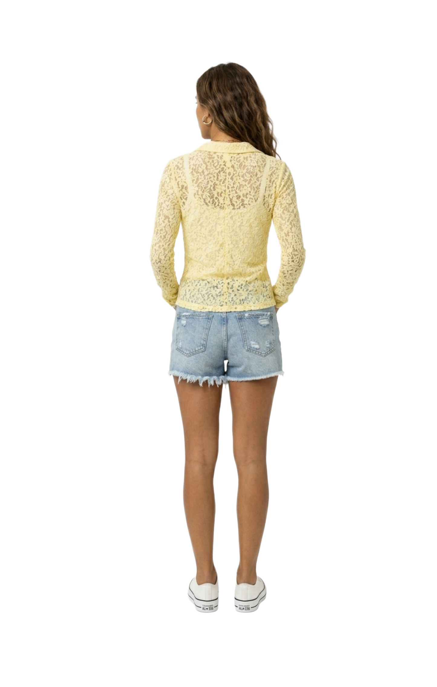 Blusa amarilla de encaje abotonada manga larga