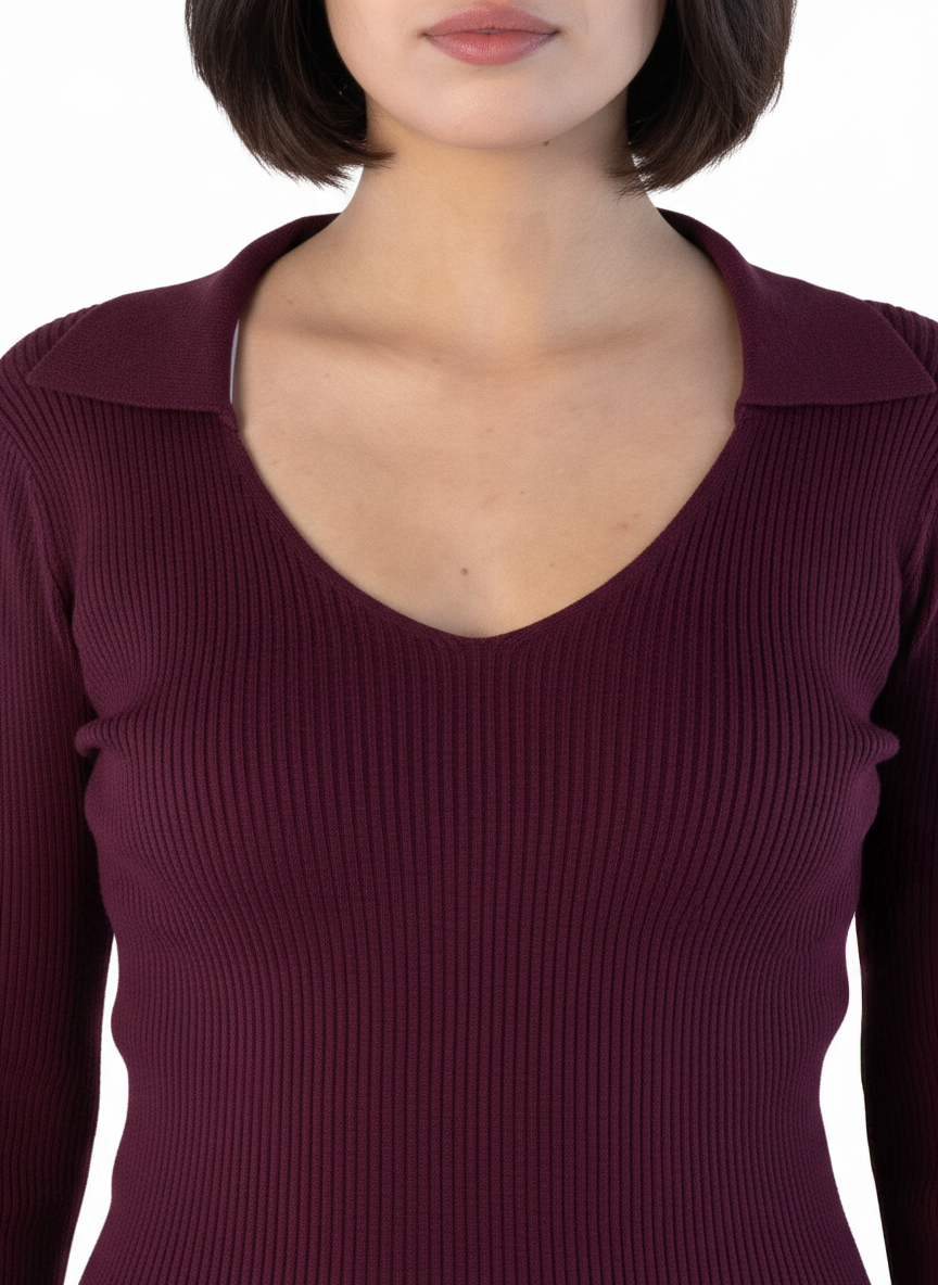 Blusa violeta con cuello sport