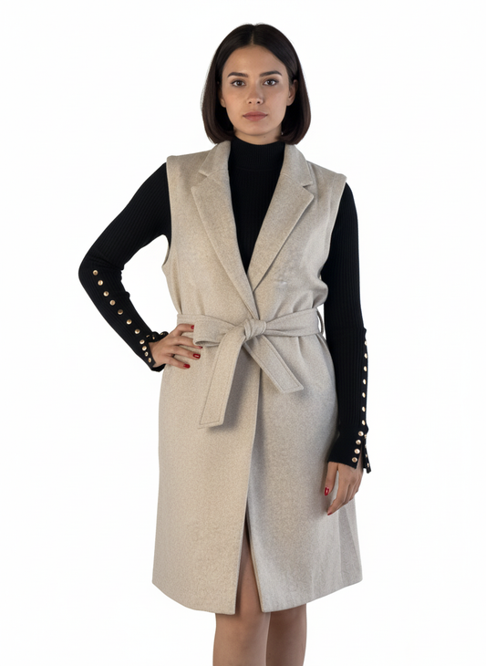 Chaleco beige con cinturón calientito