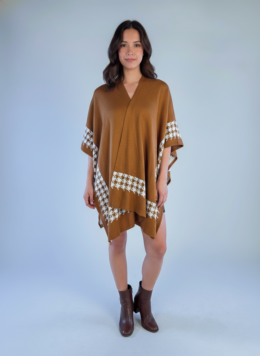 Capa estilo poncho cafe con cuadros