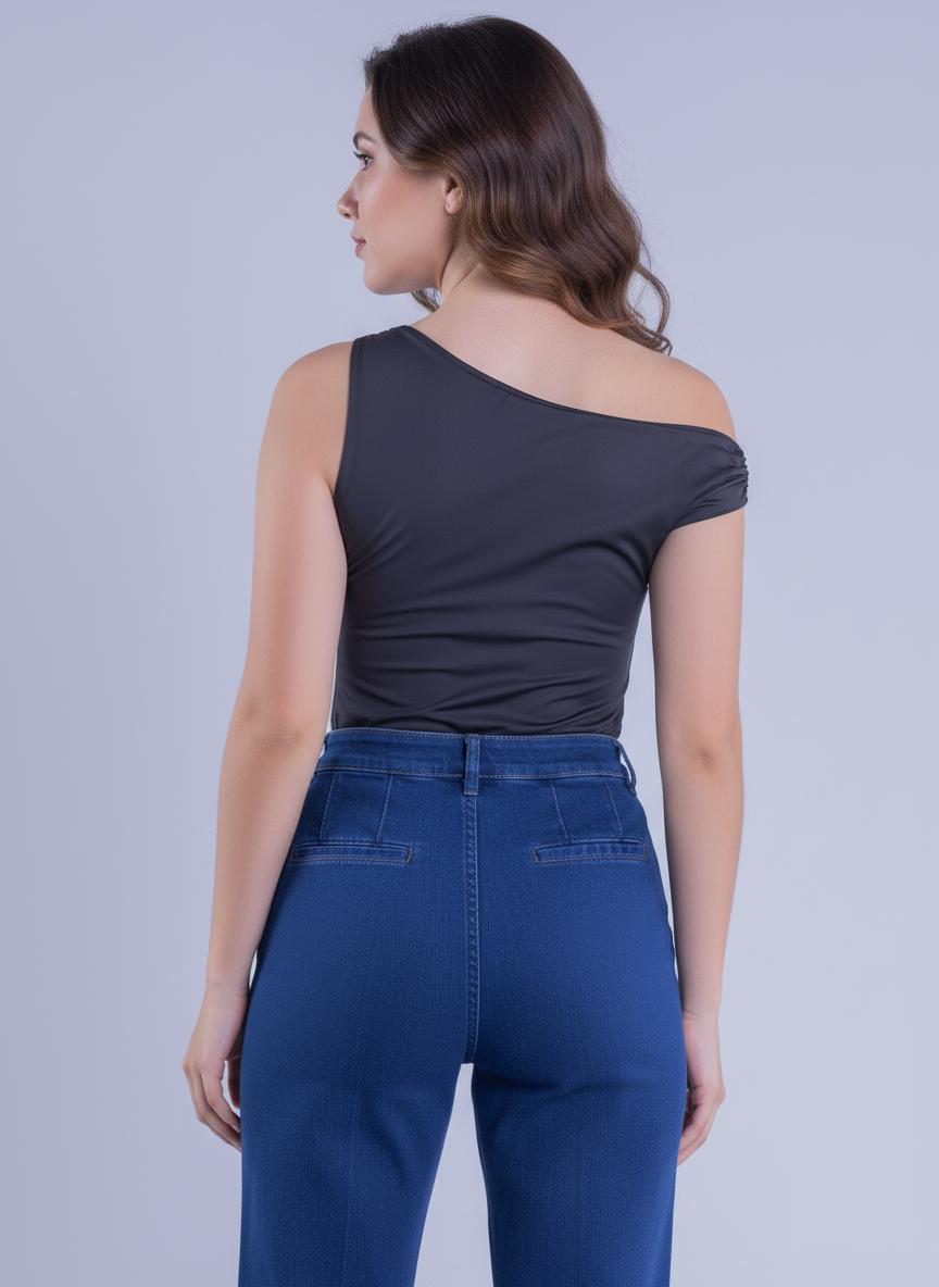 Blusa de una tirante plisada