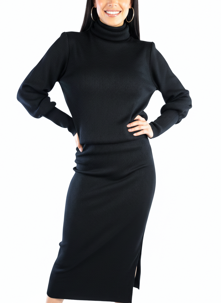 Conjunto negro de blusa de cuello alto manga larga y falda