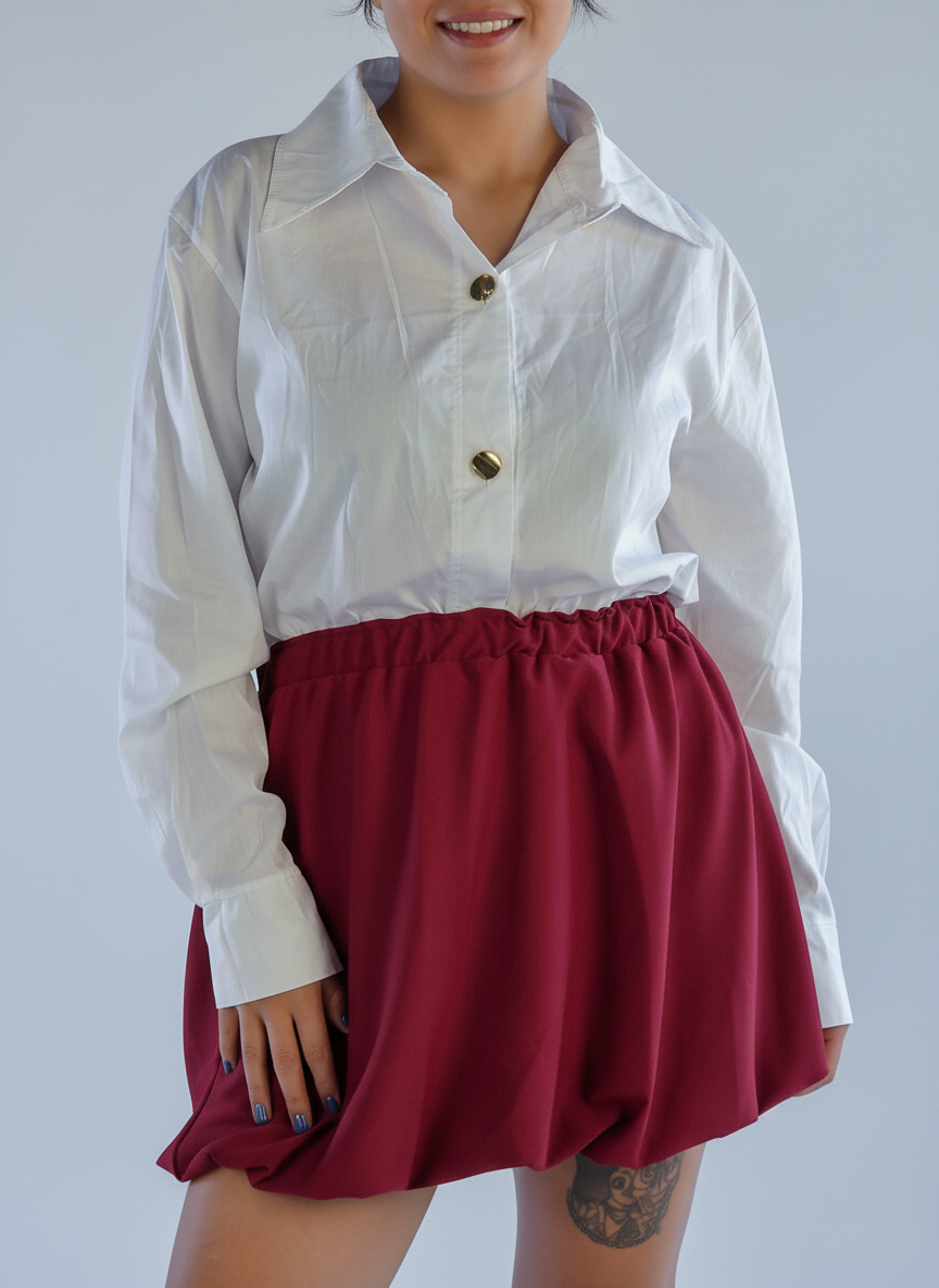 Blusa blanca abotonada tipo camisera blanca