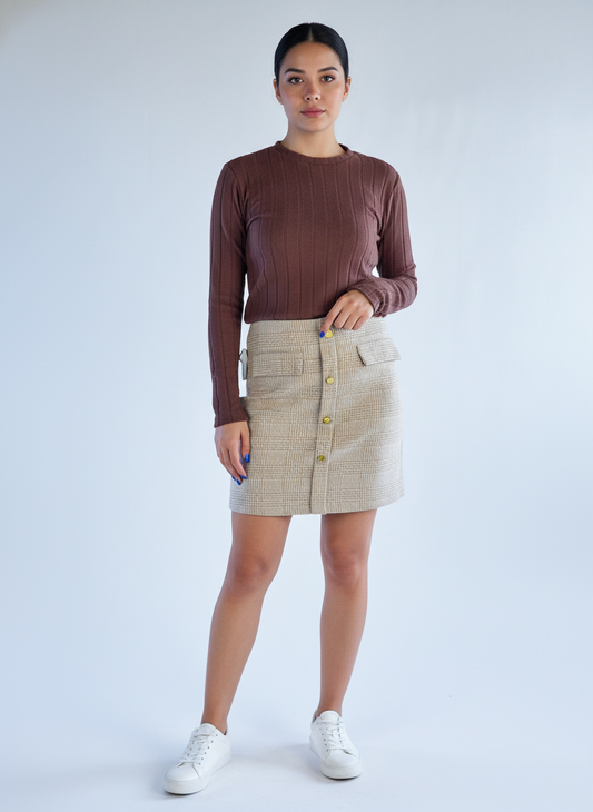 Blusa cafe acanalada cuello redondo manga larga