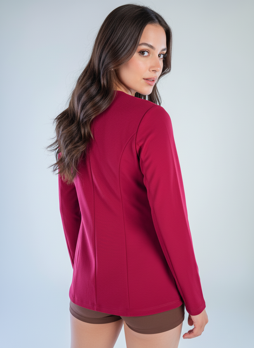 Blusa guinda abotonada corte acinturado