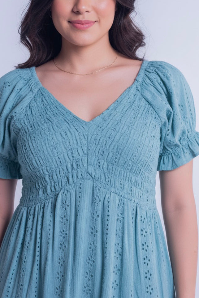 Vestido acqua con elástico en pecho
