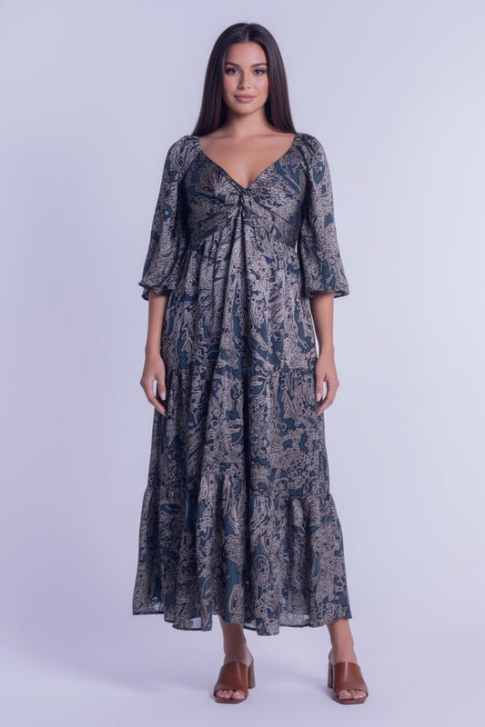Vestido verde con estampado dorado tipo barroco