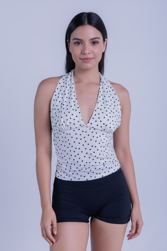 Blusa blanca de puntos tipo halter