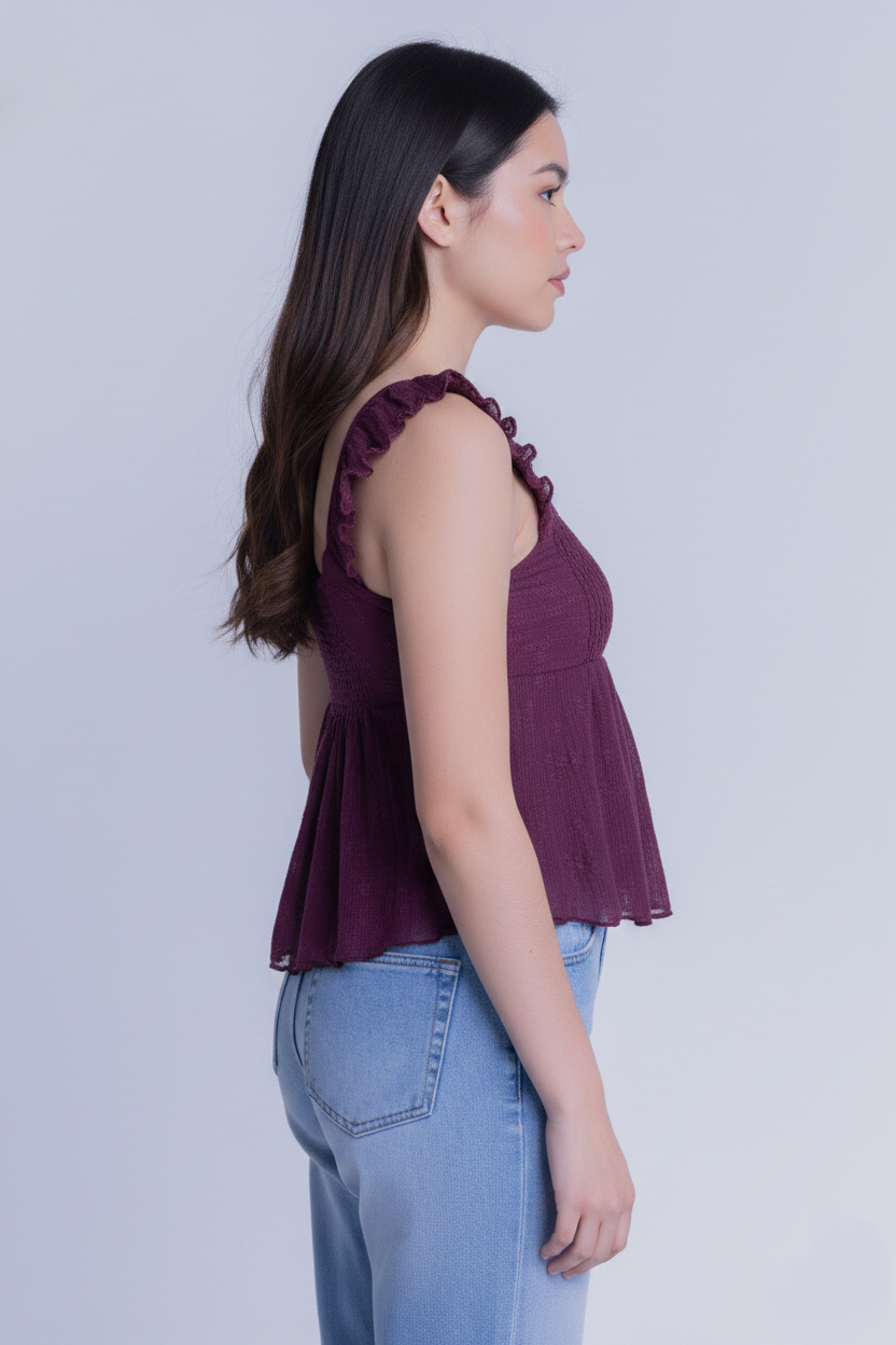 Crop top violeta plisado con amarre en pecho