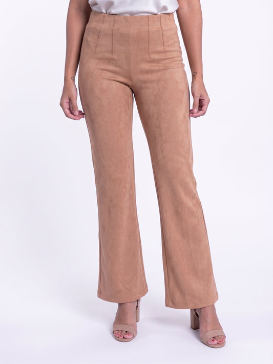 Pantalón de gamuza seccionado