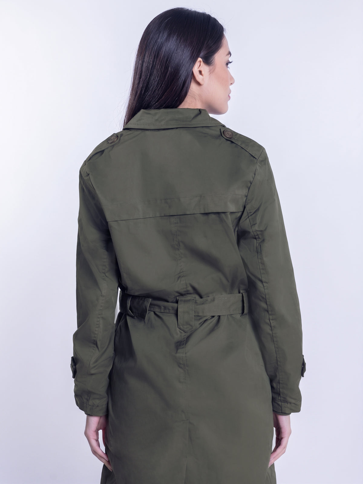 Gabardina con botones cruzados estilo europeo