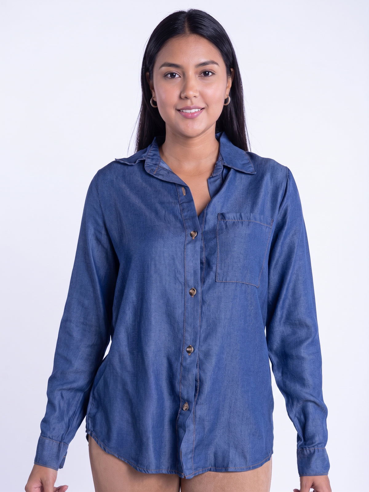 Blusa abotonada imitación de mezclilla manga larga