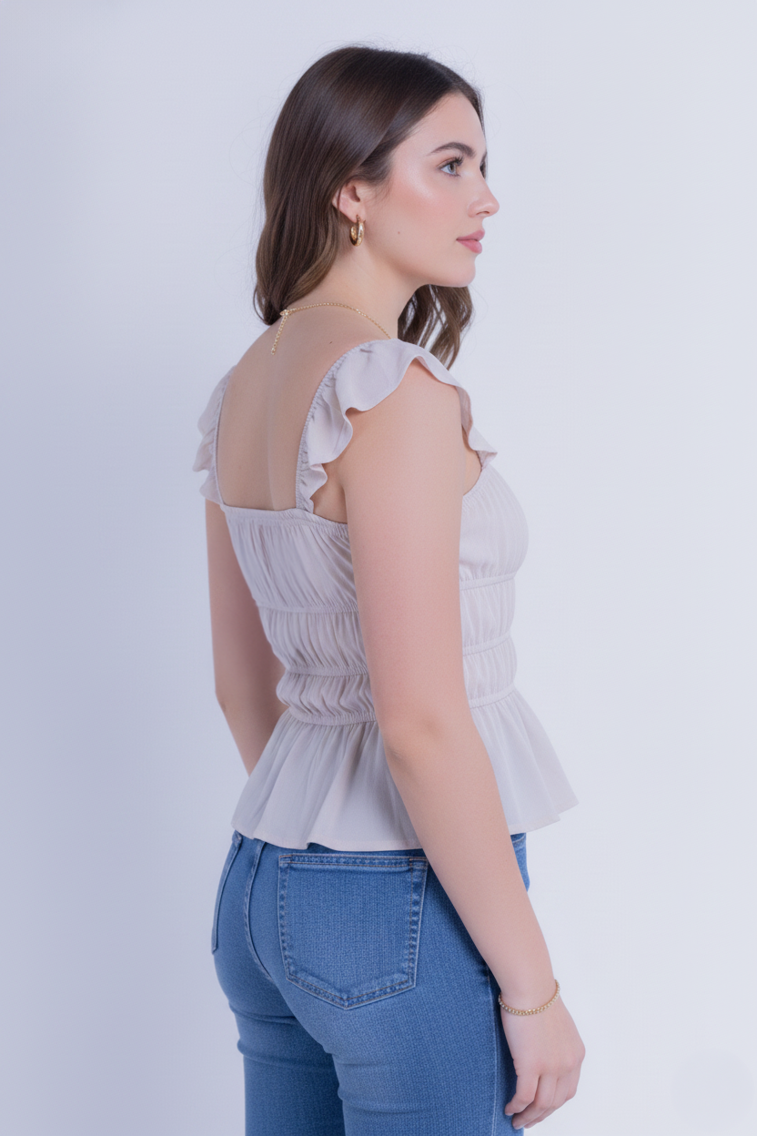 Blusa beige campesina con escote