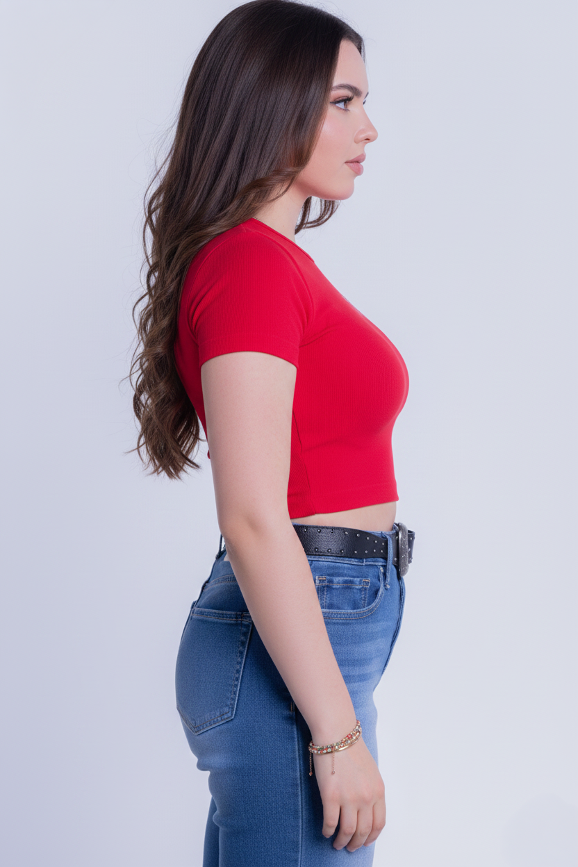Crop top rojo acanalado con brillos decorativos