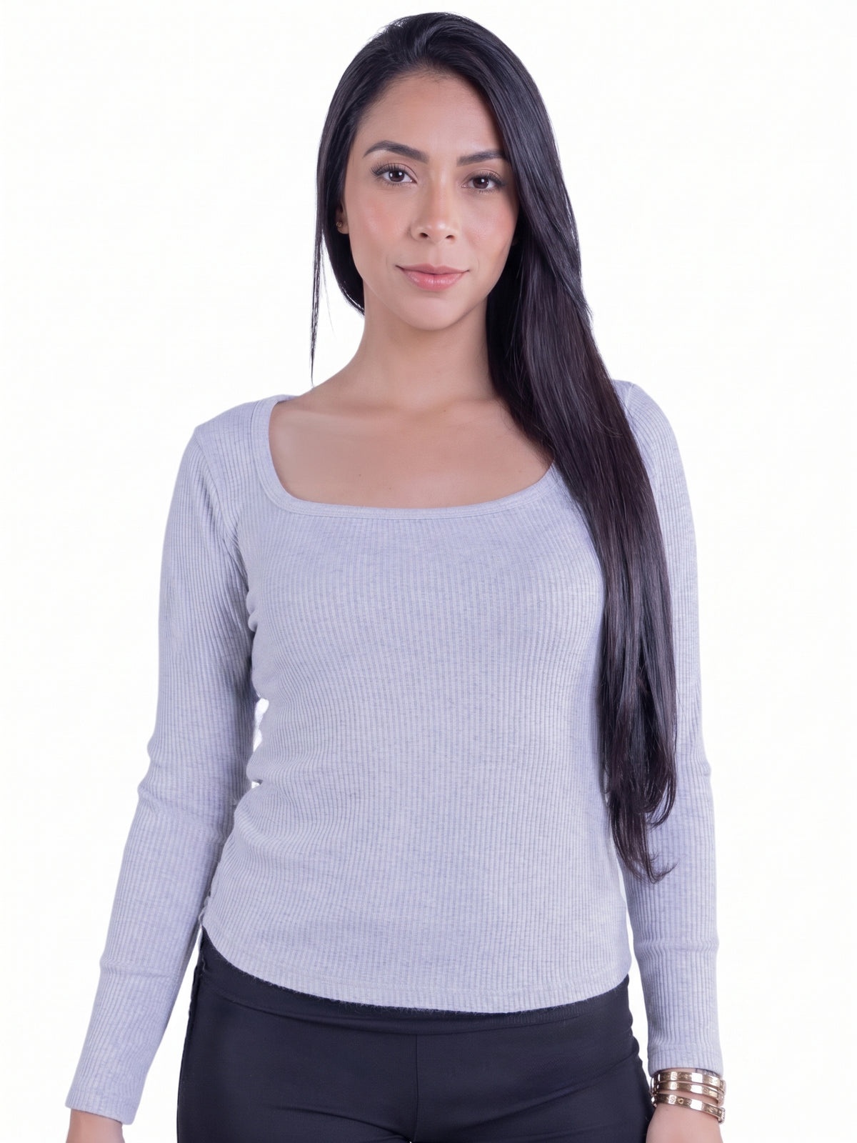 Blusa térmica manga larga cuello redondo