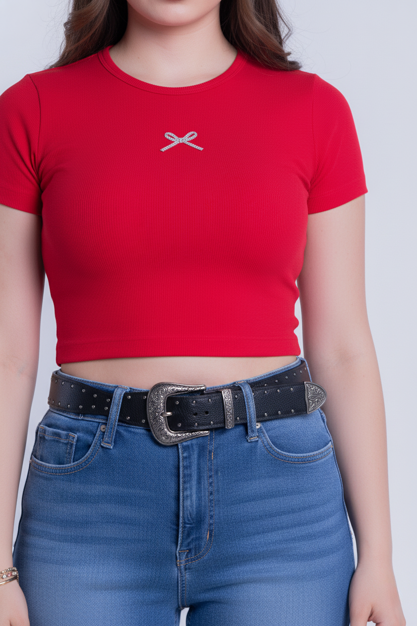 Crop top rojo acanalado con brillos decorativos