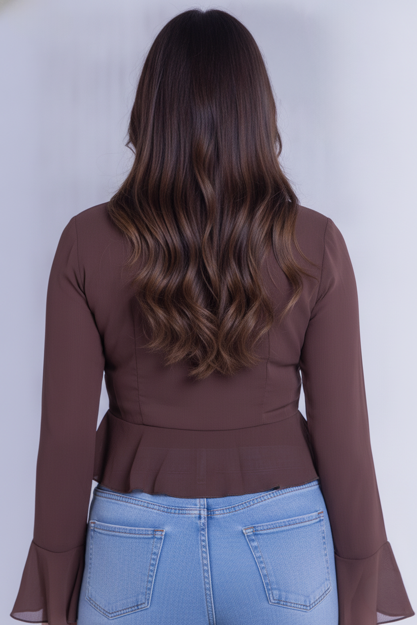 Blusa cafe con olanes tipo vaquera
