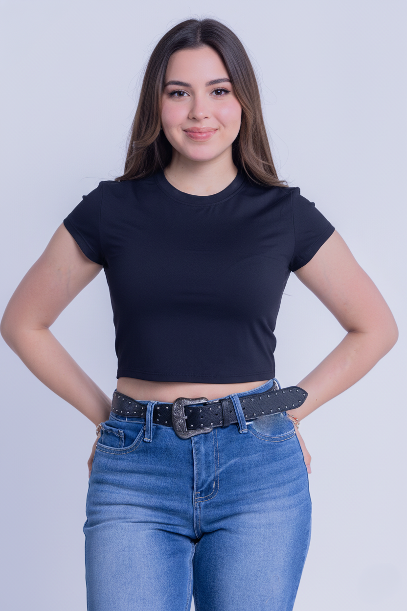 Crop top negro cuello redondo acanalado