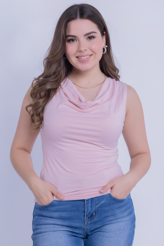 Blusa de tirantes rosa cuello caido