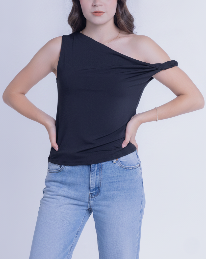 Blusa negra con manga caída