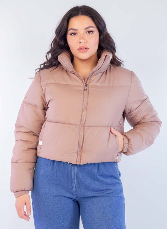 Chamarra rosa capitonada corta