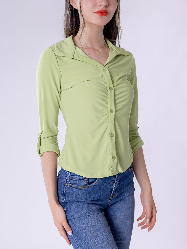 Blusa plisada tipo camisa