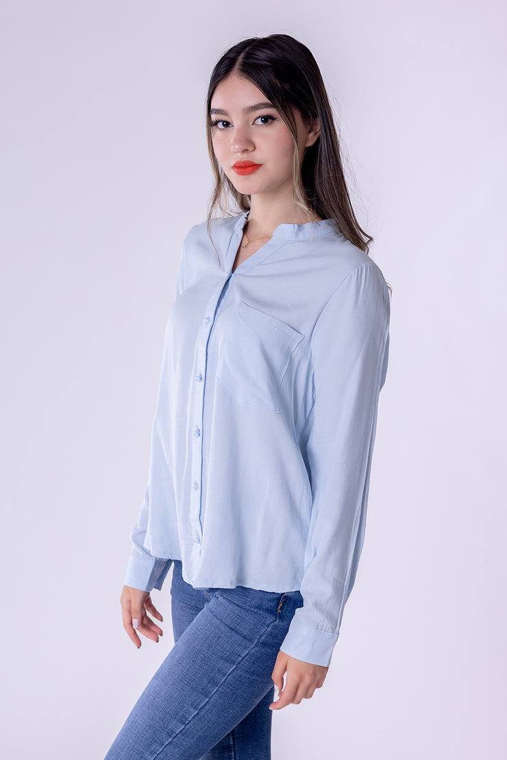 Blusa sencilla cuello V de mangas largas
