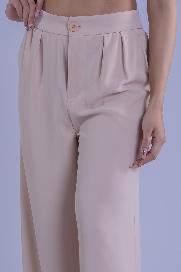 Pantalón beige con pinzas