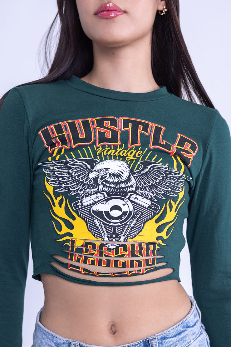 Crop top verde con estampado rockero