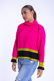 Suéter rosa con franjas de colores