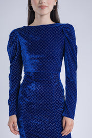 Vestido de terciopelo con detalle de brillos