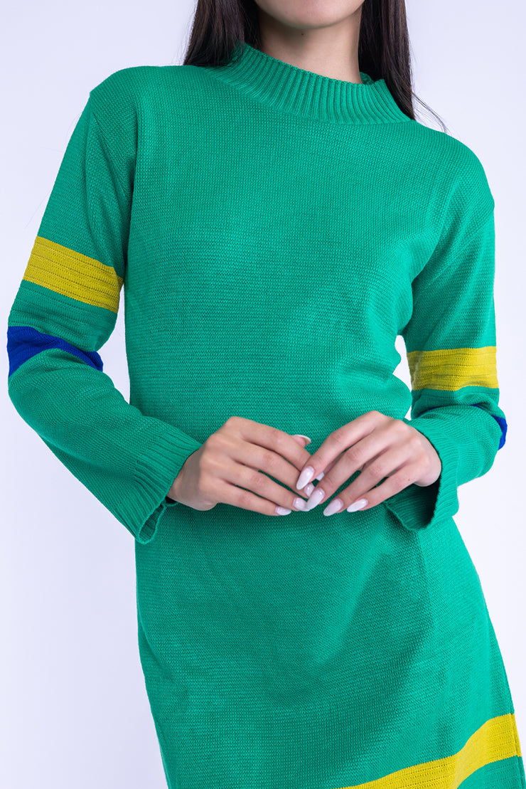 Vestido tipo suéter con franjas