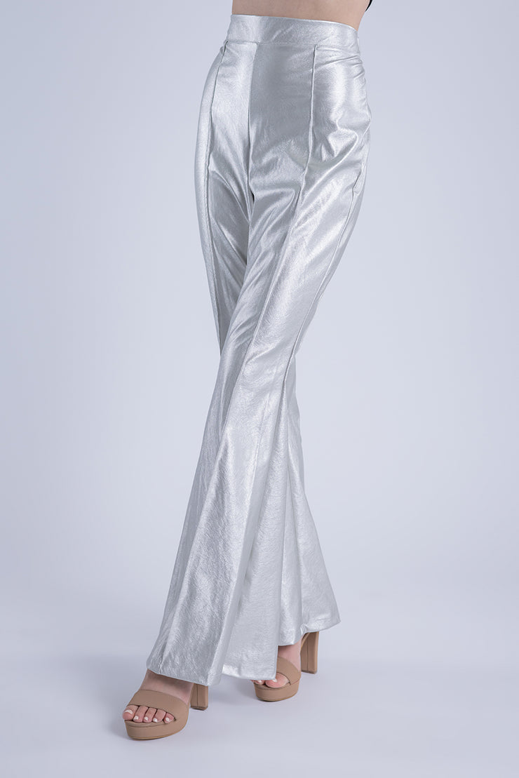 Pantalón de vini piel acampanado