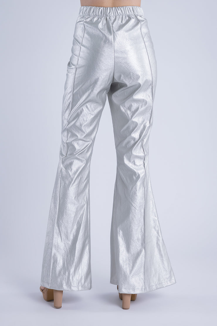 Pantalón de vini piel acampanado