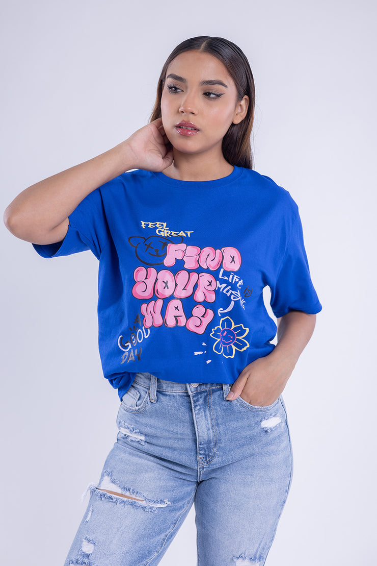 Blusa con estampado de gráficos