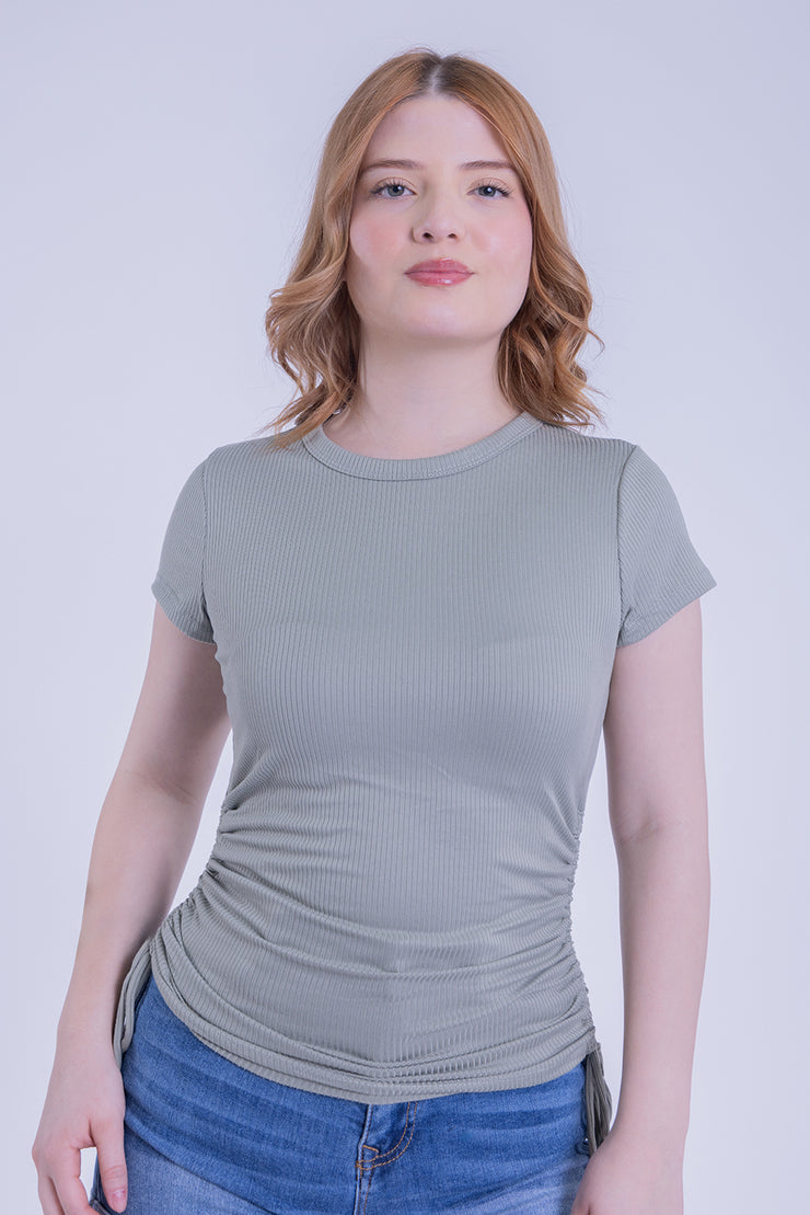 Blusa acanalada con amarres laterales