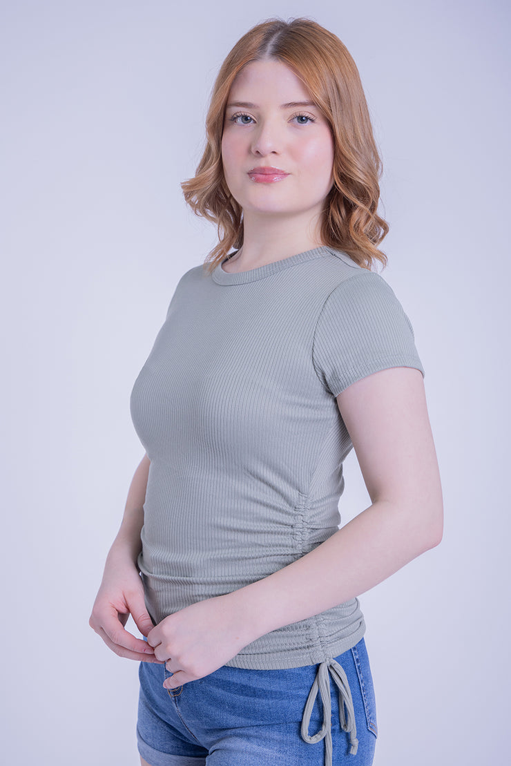 Blusa acanalada con amarres laterales