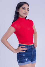 Top rojo de cuello alto