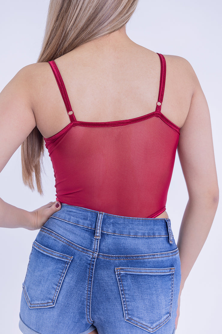 Pantiblusa guinda