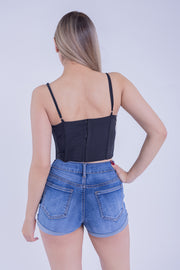 Crop top negro de tirantes