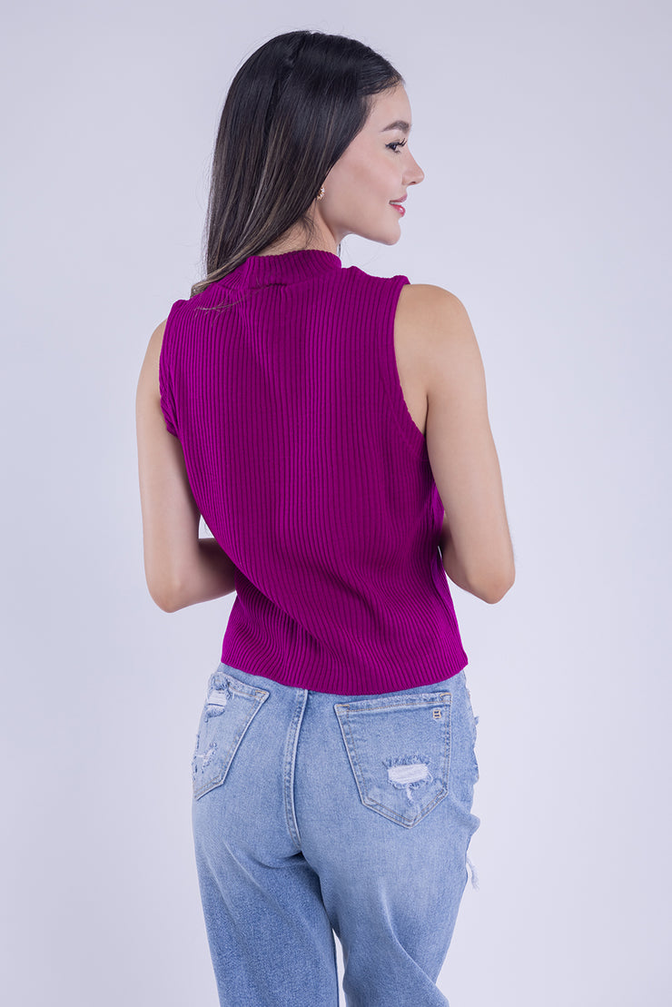 Blusa tipo suéter tank top